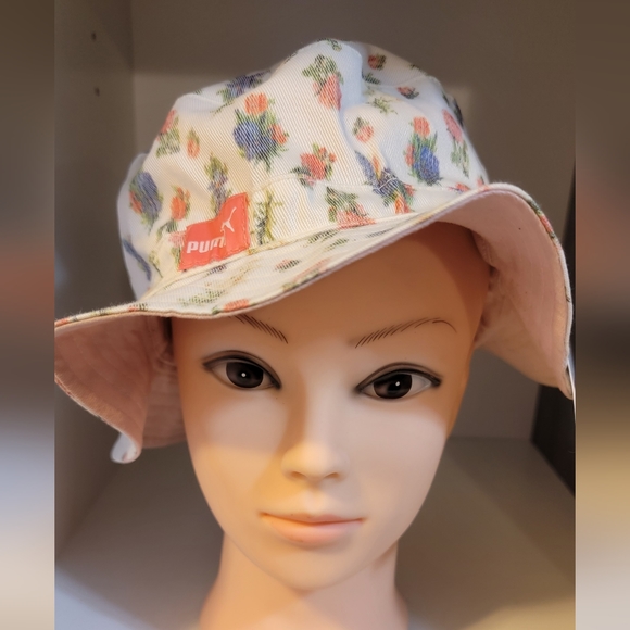 BNWT Puma Reversible Bucket Hat - Picture 8 of 10